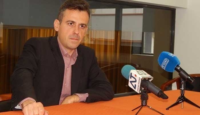 # Δίεση: Πολιτική συντριβή Κυρίτση - Ας μας πει πού ανά την υφήλιο λειτουργεί έστω ένας «Χώρος αβλαβούς διέλευσης» για πρόσφυγες;
