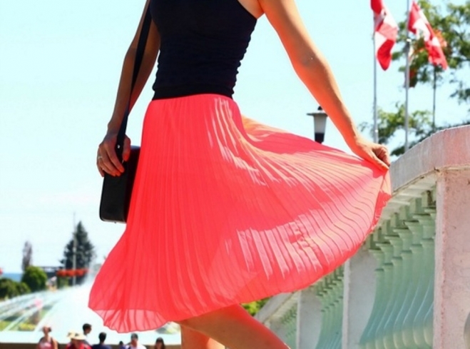 Πλισέ Φούστες: 12 τρόποι για να την φορέσεις