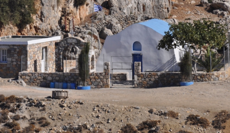 Το ιερό εξωκκλήσι του Αγίου Γεωργίου στην περιοχή Ασκόπετρα στο Πυλί, εορτάζει το Σάββατο