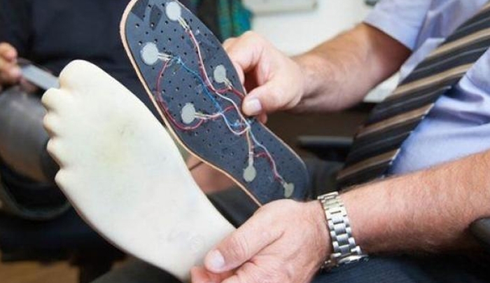 Κατασκευάστηκε το πρώτο τεχνητό πόδι με δυνατότητα αίσθησης