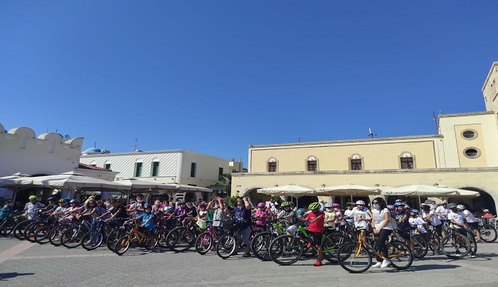 Ποδηλατάδα πραγματοποίησαν δημοτικά σχολεία της πόλεως Κω και το Σβουρένειο ΚΔΑΠμεΑ , στα πλαίσια της Ευρωπαικής Εβδομάδας Κινητικότητας