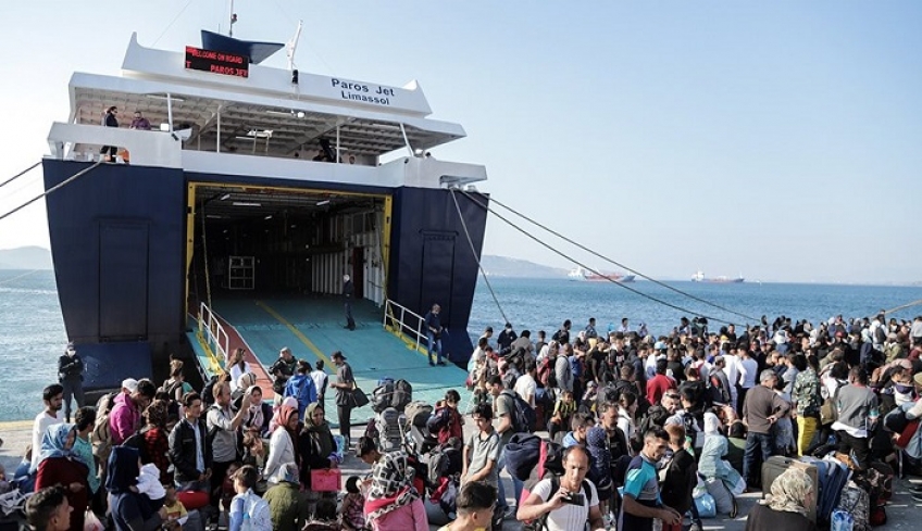 Μεταναστευτικό: Στο «κόκκινο» οι ροές, φέρνουν «ντόμινο» αντιδράσεων σε νησιά και ηπειρωτική χώρα