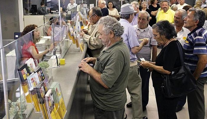 Ρυθμίσεις εξπρές και «κούρεμα» για κόκκινα δάνεια