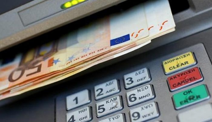 Capital controls: Πότε μπορείτε να βγάλετε έως 840 ευρώ. Δείτε αναλυτικά ημερομηνίες