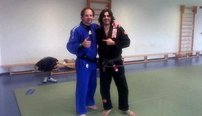 Με επιτυχία ολοκληρώθηκε το σεμινάριο Brazilian Jiu Jitsu στον Αθλητικό Πολιτιστικό Σύλλογο ΑΕΤΟΣ ΚΩ από τον Άρη Χατζηιακώβου
