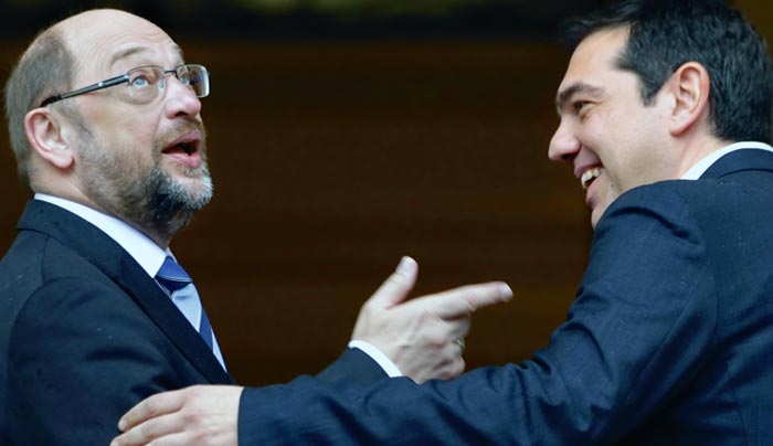 Σουλτς: Η Ελλάδα χρειάζεται ελάφρυνση χρέους - Οχι άλλες περικοπές μισθών και συντάξεων
