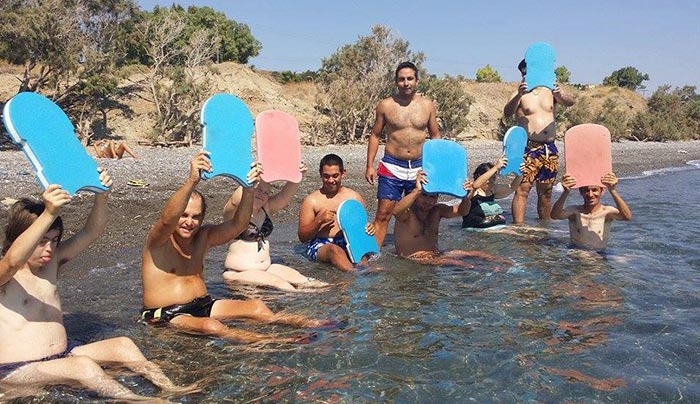 ΔΕΙΤΕ φωτό: Πρόγραμμα ΚΟΛΥΜΒΗΣΗΣ Σβουρένειου ΚΔΑΠμεΑ