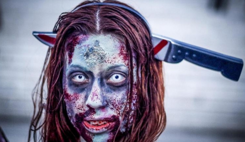 To Zombie Walk σκόρπισε τη φρίκη στους δρόμους της Αθήνας! (φωτό)