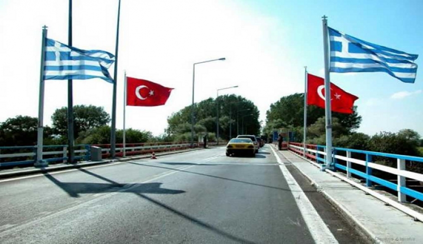 Η Τουρκία κλείνει τα χερσαία σύνορα με την Ελλάδα και την Βουλγαρία