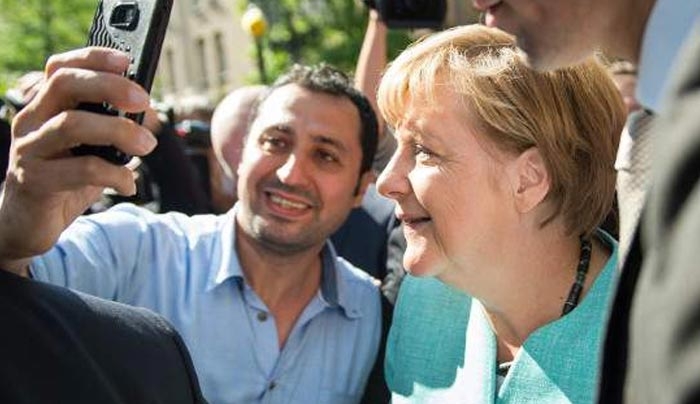 Η επιστολή τριών προσφύγων στη Γερμανίδα καγκελάριο: Αγαπητή κυρία Μέρκελ