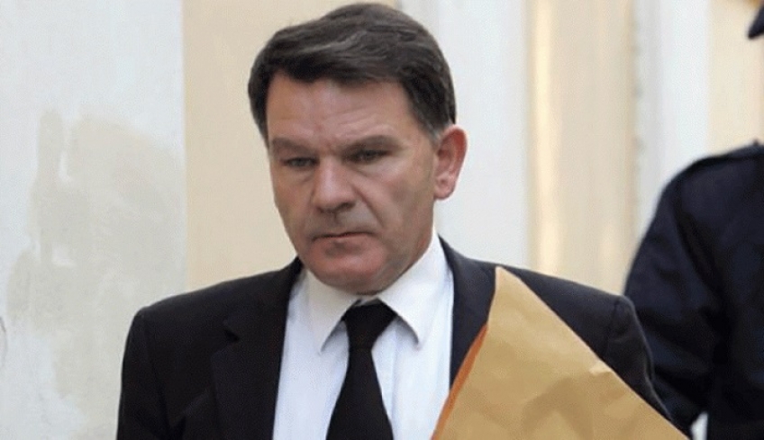 Κούγιας: «Μικρή σημασία έχει ποιος κρατούσε το σίδερο…»-Ανεπιθύμητοι παντού οι νεαροί-Ψάχνουν τόπο δίκης