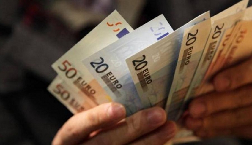 Βρούτσης για μείωση μισθών: Η οροφή της απώλειας θα είναι 16%