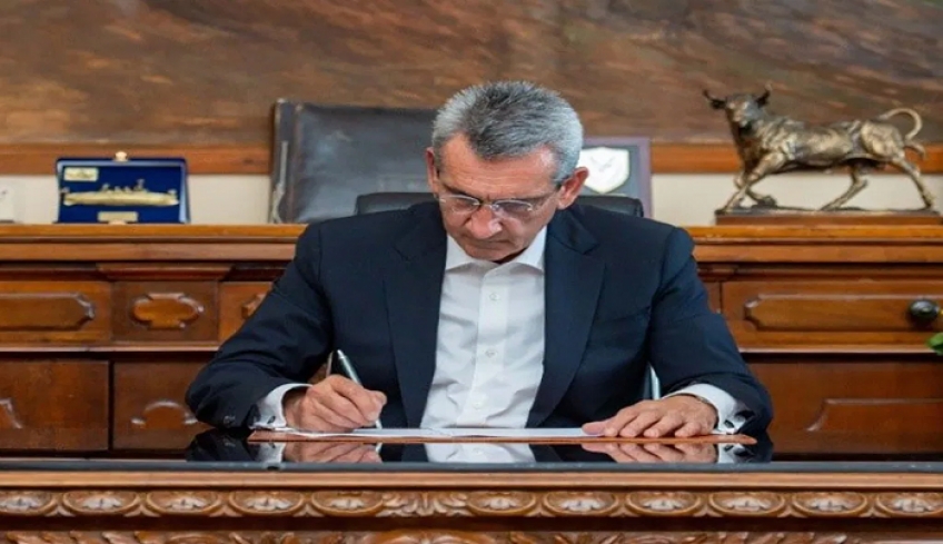 Από τη Σύρο η εκκίνηση του μεγαλύτερου προγράμματος οδικών παρεμβάσεων στην ιστορία των νησιών του Νοτίου Αιγαίου