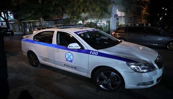 Συναγερμός στην Μάνδρα μετά από πυροβολισμούς