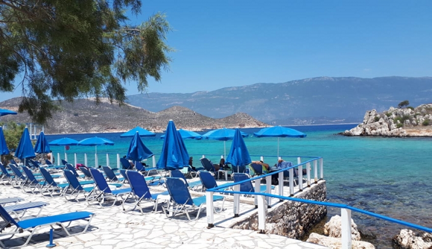 Σοφία Ζαχαράκη: Αυξάνονται οι αφίξεις τουριστών- Είμαστε στο 60% του 2019 έως τώρα