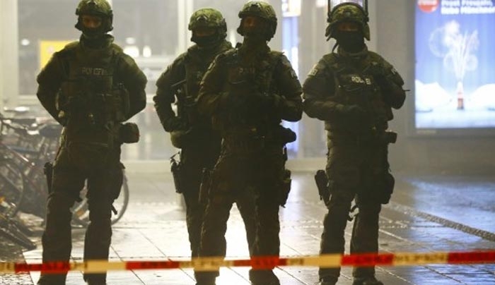 Πρωτοχρονιά με "άρωμα" τρομοκρατίας στο Μόναχο! Τζιχαντιστές "εκκένωσαν" δύο σταθμούς τραίνων!