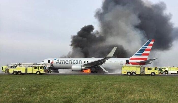 Ντοκουμέντο: Οι στιγμές τρόμου μέσα στο φλεγόμενο αεροσκάφος της American Airlines