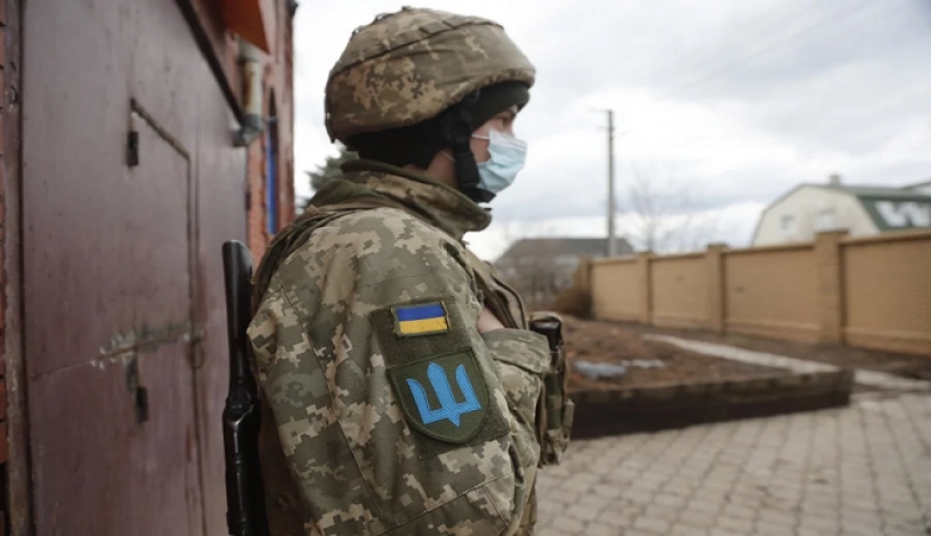 Ουκρανία: Βομβαρδισμοί του Πυροβολικού στο Ντονέτσκ, «επίθεση της Ρωσίας ανά πάσα στιγμή» λέει ο Λευκός Οίκος