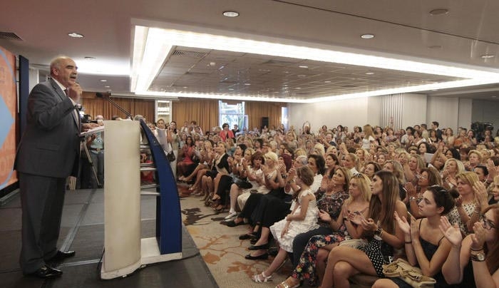 Μεϊμαράκης: Η χώρα θέλει κυβερνήτη, όχι δραπέτη