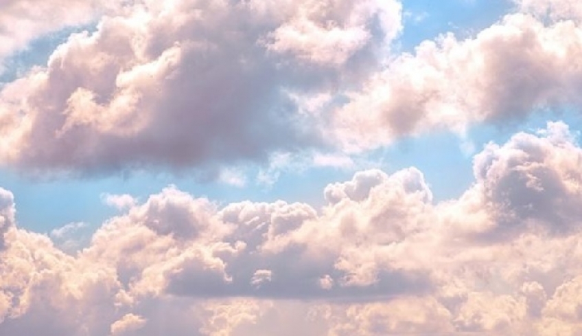 Υδροχόε, η Σελήνη έχει περάσει στον Τοξότη και αυτό δείχνει πως είναι μία υπέροχη ημέρα για να συναντήσεις φίλους.