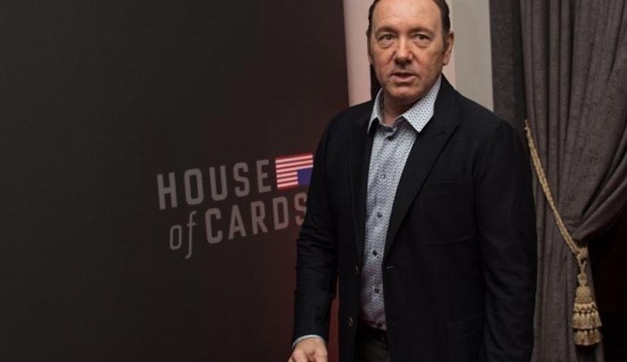 Τέλος ο Κέβιν Σπέισι από το House of Cards: Τον απέλυσε το Netflix!