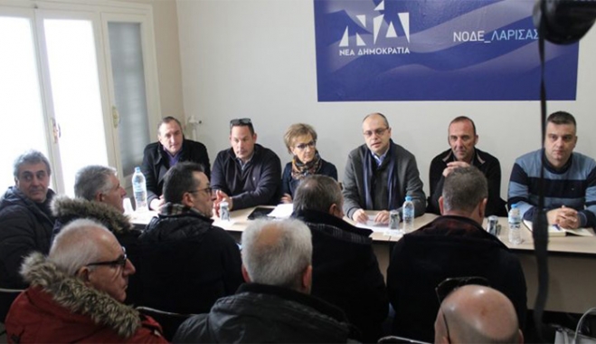 Πάνω από 100 Λαρισαίοι αγρότες-κτηνοτρόφοι συνομίλησαν με την Γραμματέα Αγροτικών Φορέων της ΝΔ στη Λάρισα (φωτο – βίντεο)