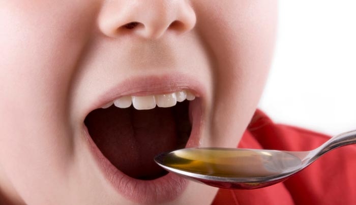Γιατί πρέπει να ΜΗΝ δίνετε το σιρόπι στο παιδί με απλό κουτάλι