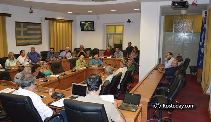 ΔΕΙΤΕ τη συνεδρίαση του Δημοτικού Συμβουλίου με 22 θέματα (βίντεο)