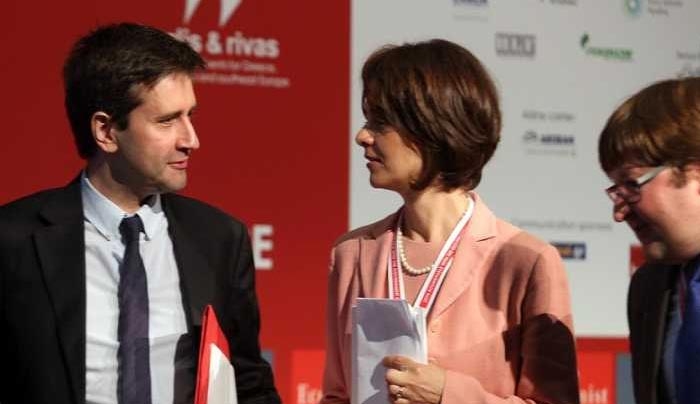 «Επικίνδυνο παιχνίδι» από το ΔΝΤ - «Ναι» σε μειώσεις φόρων για επιχειρήσεις, «όχι» σε φοροελαφρύνσεις νοικοκυριών
