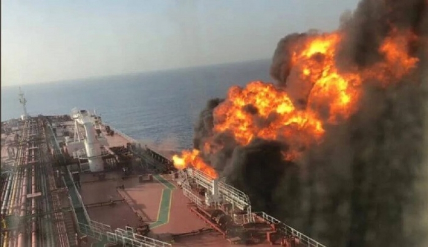 Στενό του Χορμούζ: Τι σημαίνουν για την τιμή του πετρελαίου οι χθεσινές επιθέσεις - Ανησυχίες για την ασφάλεια των πλοίων