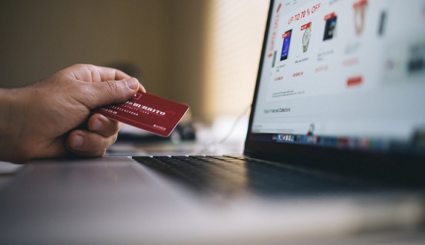 Επιδότηση για e-shop: Στις 9 Ιουλίου ανοίγει ξανά η πλατφόρμα για τους δικαιούχους