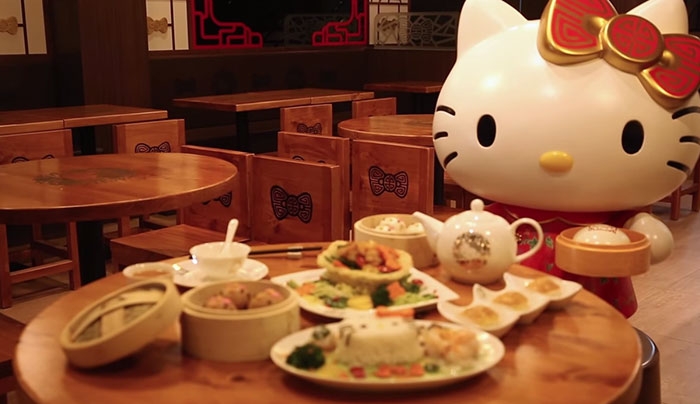 Το πρώτο Hello Kitty εστιατόριο είναι γεγονός! (Video)
