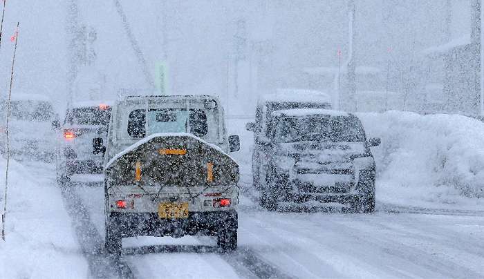 «Κυκλώνας βόμβα» στις ΗΠΑ: Θερμοκρασίες έως και -48 βαθμών και χάος στις μεταφορές από τη χειμερινή καταιγίδα