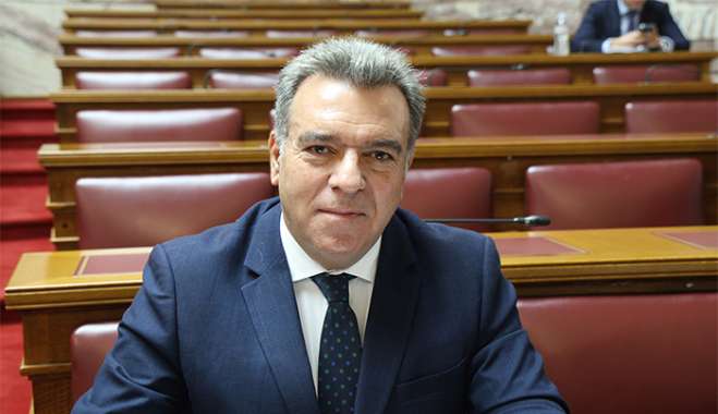 «Πρόταση του Μάνου Κόνσολα για τη δημιουργία ειδικού χρηματοδοτικού προγράμματος για την υλοποίηση έργων οδοποιίας και βελτίωσης της οδικής ασφάλειας στα μικρά νησιά»