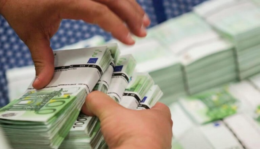 Ληξιπρόθεσμες οφειλές: 79 άτομα χρωστούν όσα… η μισή Ελλάδα