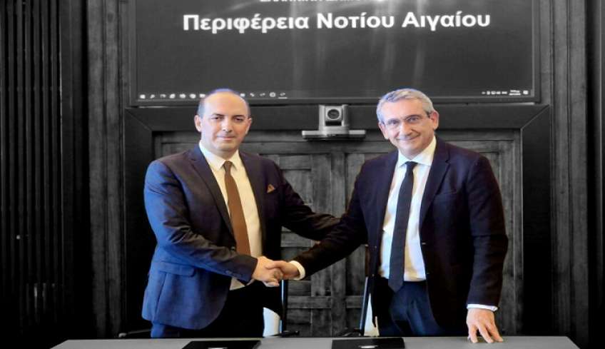 Γ. Χατζημάρκος στον RV: “Aπό την ημέρα που αναλάβαμε, σκουπίζουμε και σφουγγαρίζουμε τα υπολείμματα του πάρτι στο οποίο, όχι μόνο δεν ήμασταν καλεσμένοι, αλλά πληρώσαμε και τον λογαριασμό” (audio)