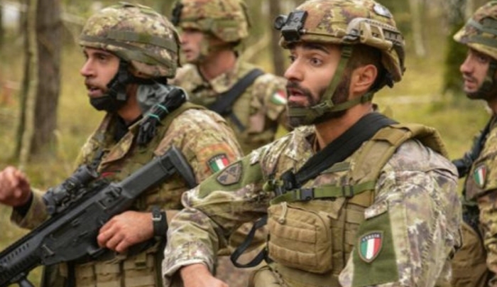 ΝΑΤΟ: Στέλνει Ιταλούς στρατιώτες στην &quot;αυλή&quot; της Ρωσίας!