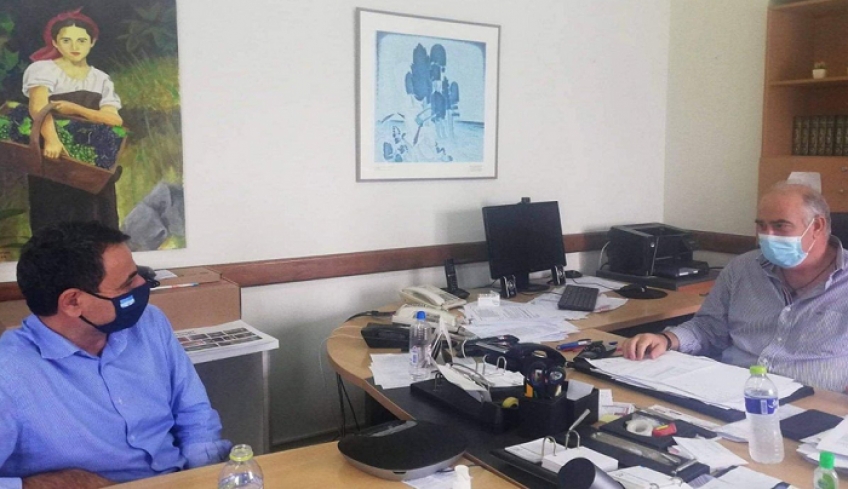 Ενημερωτική συνάντηση του Νεκτάριου Σαντορινιού με τους Προϊσταμένους Α’ Βάθμιας και Β’ Βάθμιας Εκπαίδευσης Δωδεκανήσου