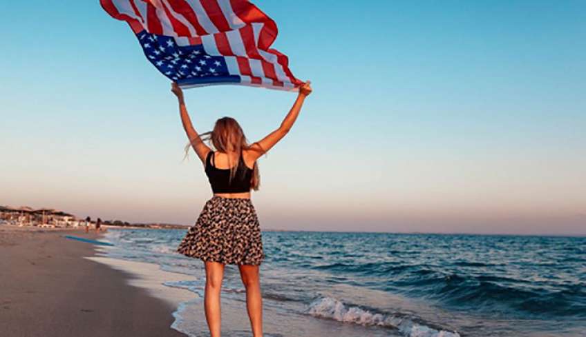 Τουρισμός: «Ερωτας» των Αμερικανών για την Ελλάδα – Ετοιμάζουν απόβαση το καλοκαίρι