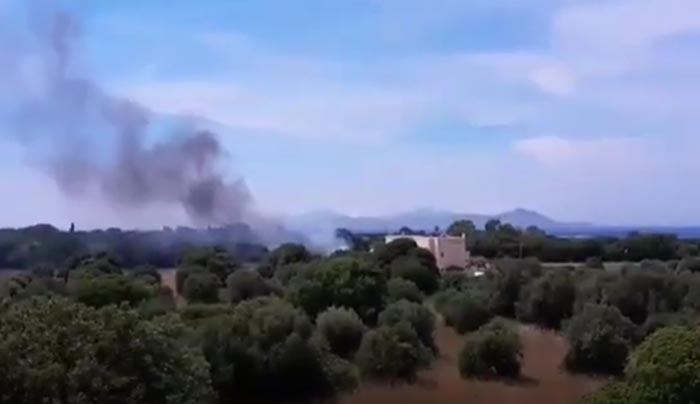 Φωτιά στο Πελεζίκι - Άμεση κινητοποίηση της Πυροσβεστικής Υπηρεσίας Κω (βίντεο)