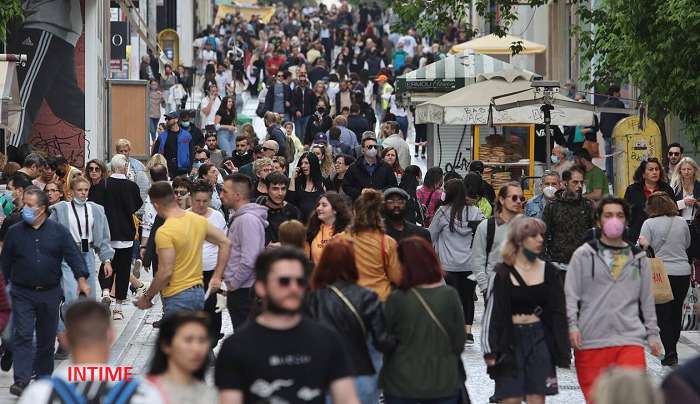 Προ των πυλών οι ανακοινώσεις των νέων μέτρων στήριξης - Τι εξετάζεται για τα καύσιμα