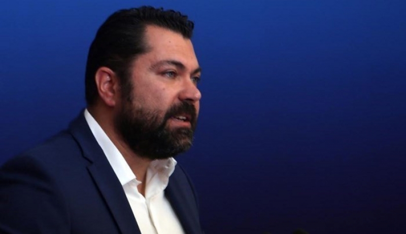 Κρέτσος για το γύρισμα-ντροπή στον ιερό βράχο της Ακρόπολης: Άλλο ο Παρθενώνας, κι άλλο η Μύκονος -ΒΙΝΤΕΟ