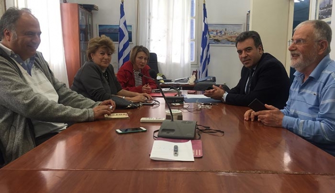 «Να εκτελείται σε όλη τη διάρκεια του έτους ένα επιπλέον τοπικό δρομολόγιο σύνδεσης  Κάσου - Ηρακλείου, σύμφωνα και με τα θερινά δρομολόγια της περιόδου 14/06-30/09»