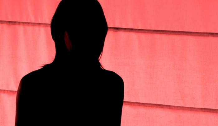 Σοκαριστικές αποκαλύψεις: Το 15χρονο Call Girl που «καίει» επιχειρηματίες