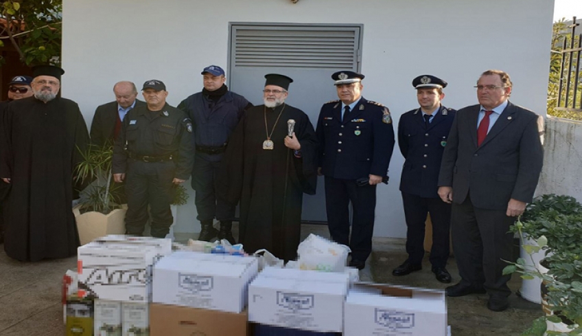 Είδη πρώτης ανάγκης προσέφεραν οι Υπηρεσίες της Αστυνομικής Δ/νσης Νοτίου Αιγαίου σε φιλανθρωπικά ιδρύματα