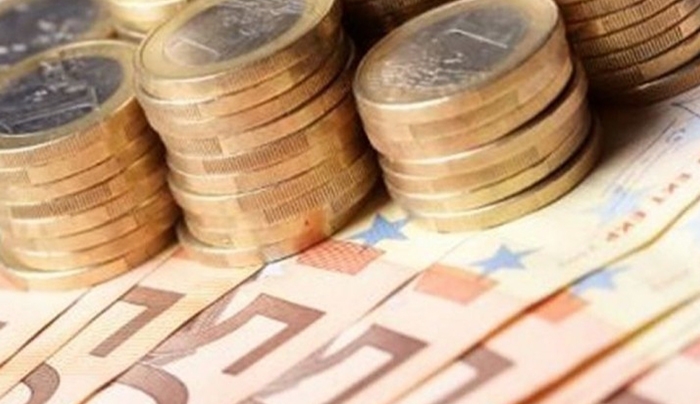 Τα έσοδα του Μαρτίου κλείνουν τη «μαύρη τρύπα» του α' διμήνου του 2015