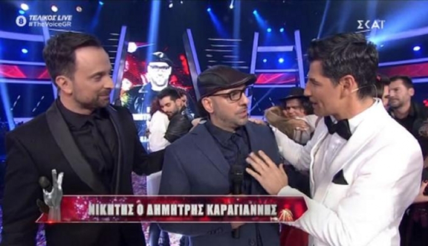 Μεγάλος νικητής του The Voice ο Δημήτρης Καραγιάννης!