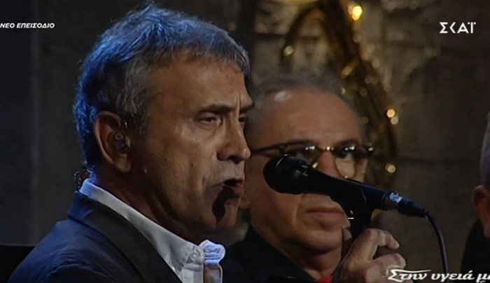 ''Έσπασε'' ο Γιώργος Νταλάρας στην εκπομπή του Σπύρου Παπαδόπουλου για τον Μάνο Ελευθερίου - BINTEO