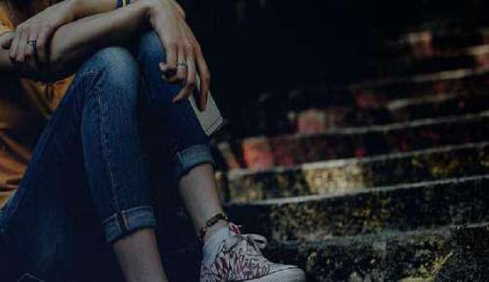 Φλώρινα: Σοκάρει υπόθεση σεξουαλικής κακοποίησης 12χρονης από τον πατέρας της - Ο ιατροδικαστής επιβεβαιώνει τον βιασμό
