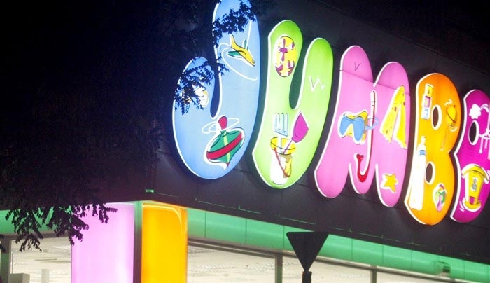 Γιατί πούλησε ξαφνικά το 3,5% των Jumbo ο Απόστολος Βακάκης